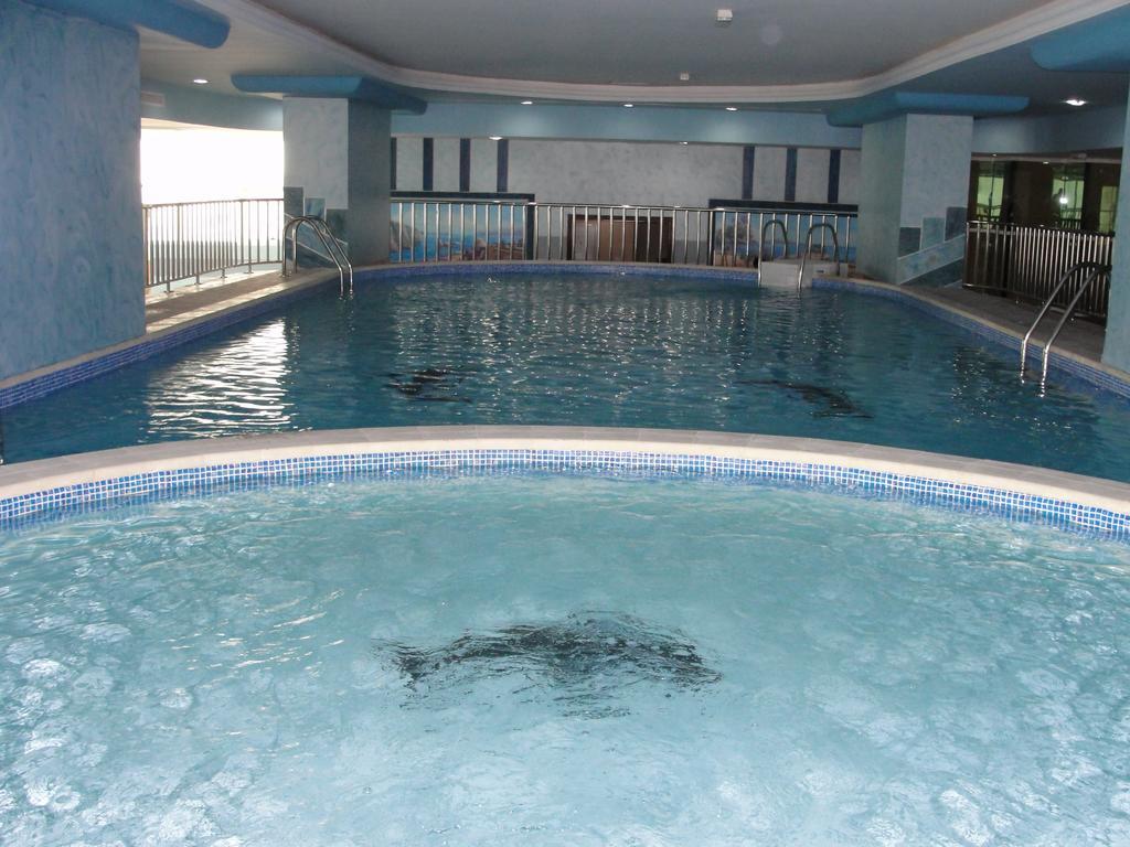 Al Bustan Tower Hotel Suites Sharjah Luaran gambar
