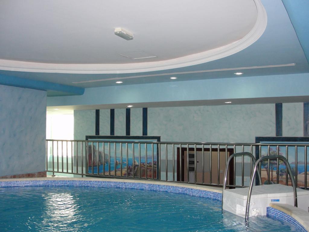 Al Bustan Tower Hotel Suites Sharjah Luaran gambar
