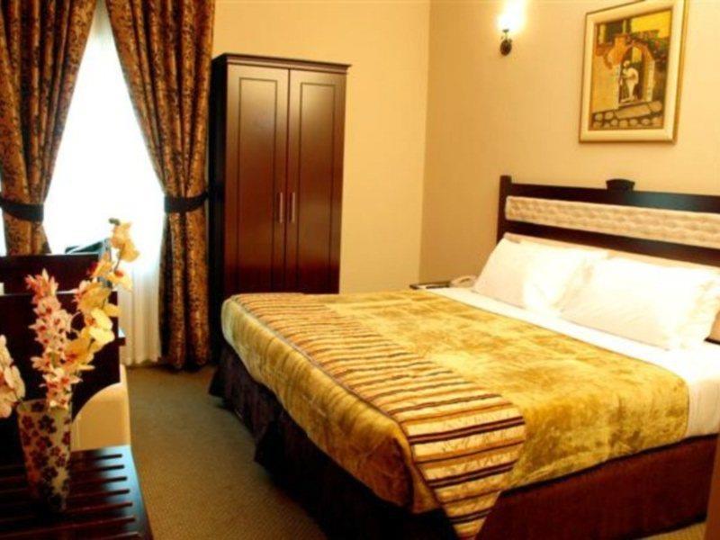 Al Bustan Tower Hotel Suites Sharjah Luaran gambar