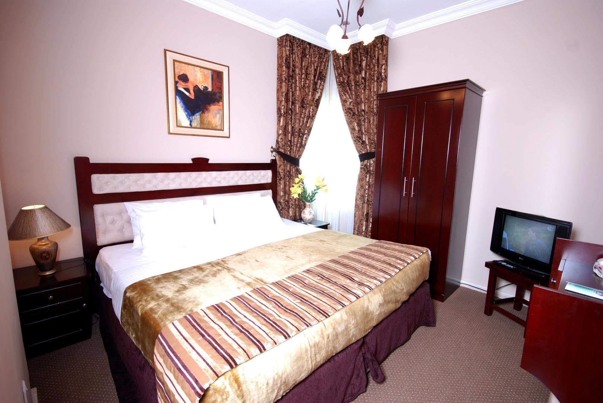 Al Bustan Tower Hotel Suites Sharjah Luaran gambar
