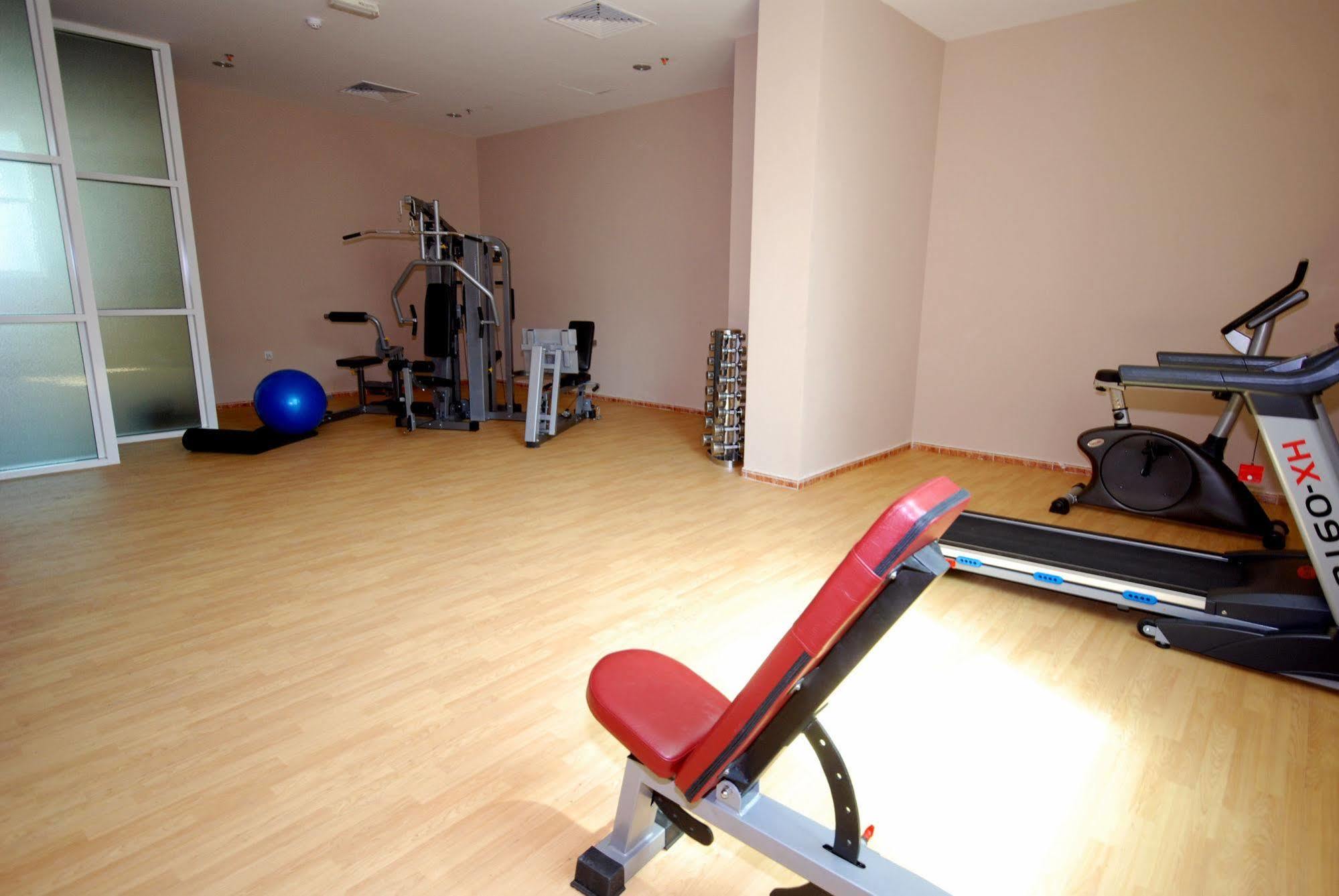 Al Bustan Tower Hotel Suites Sharjah Luaran gambar
