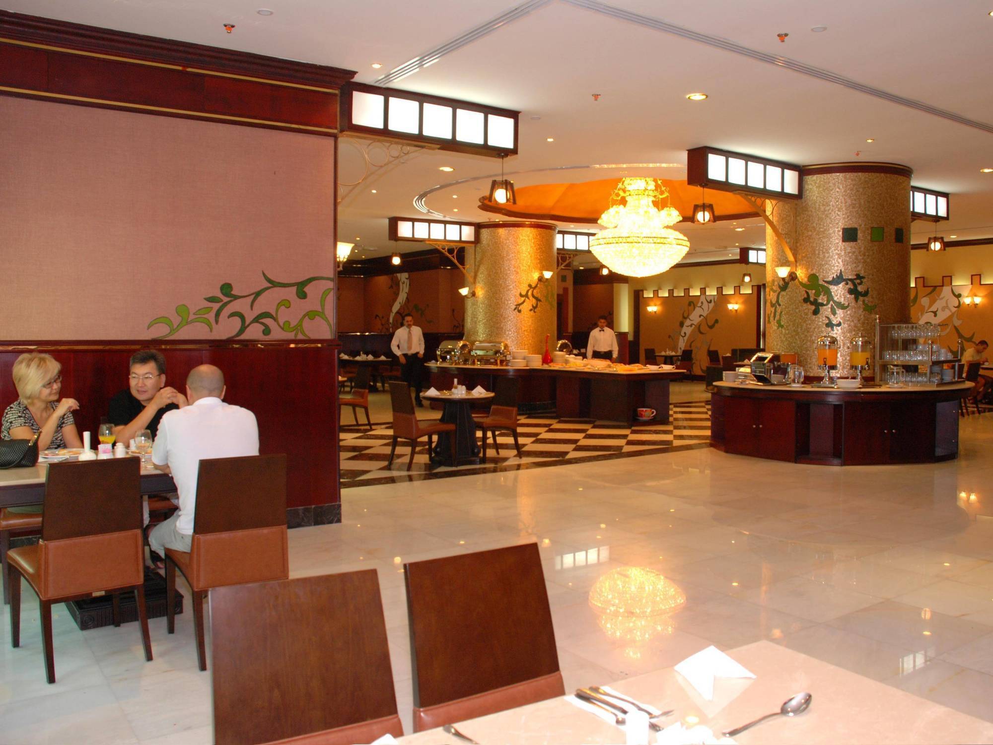Al Bustan Tower Hotel Suites Sharjah Luaran gambar